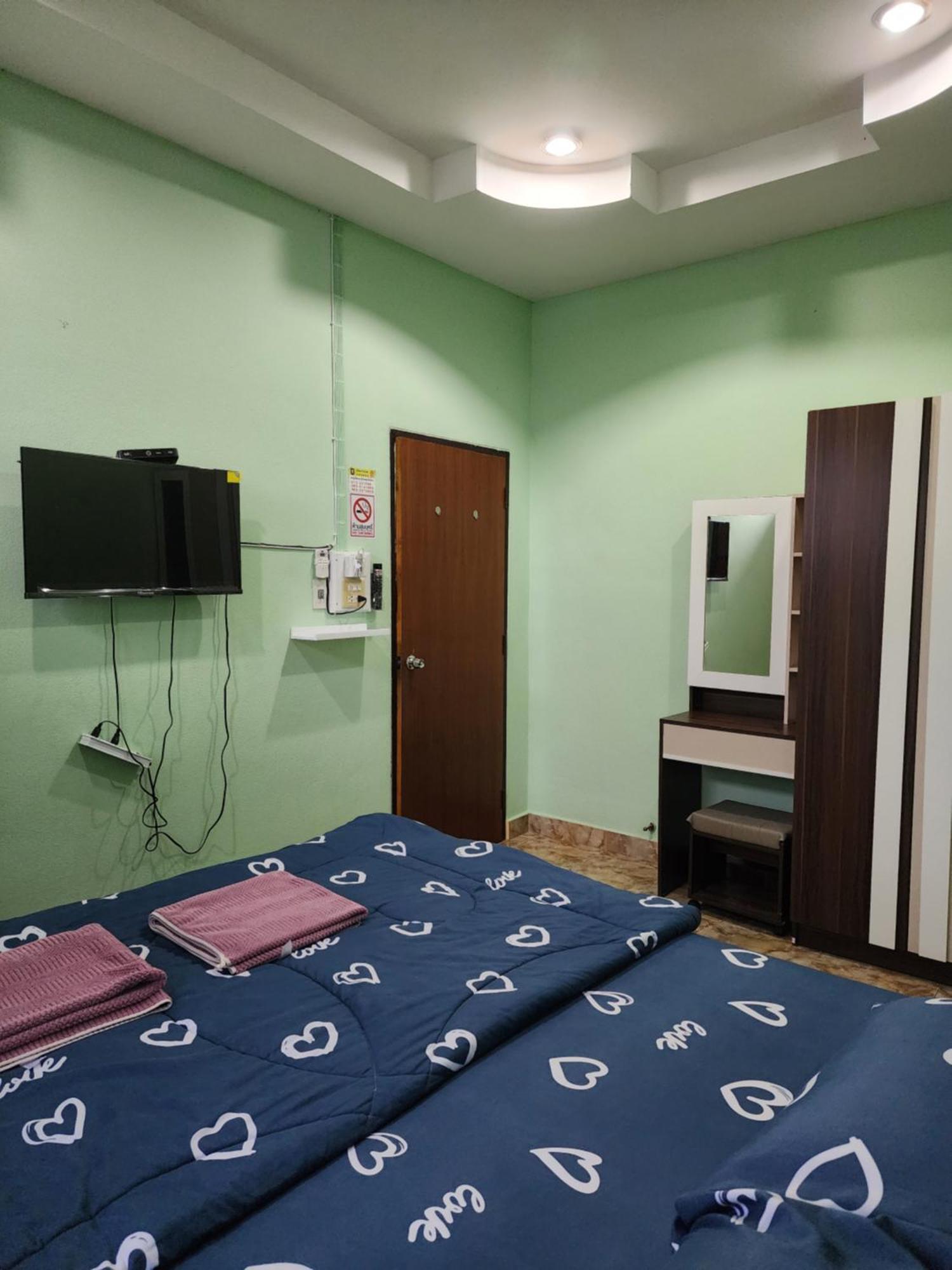 Saamsaao Homestay Betong - 4 Bedroom House Экстерьер фото